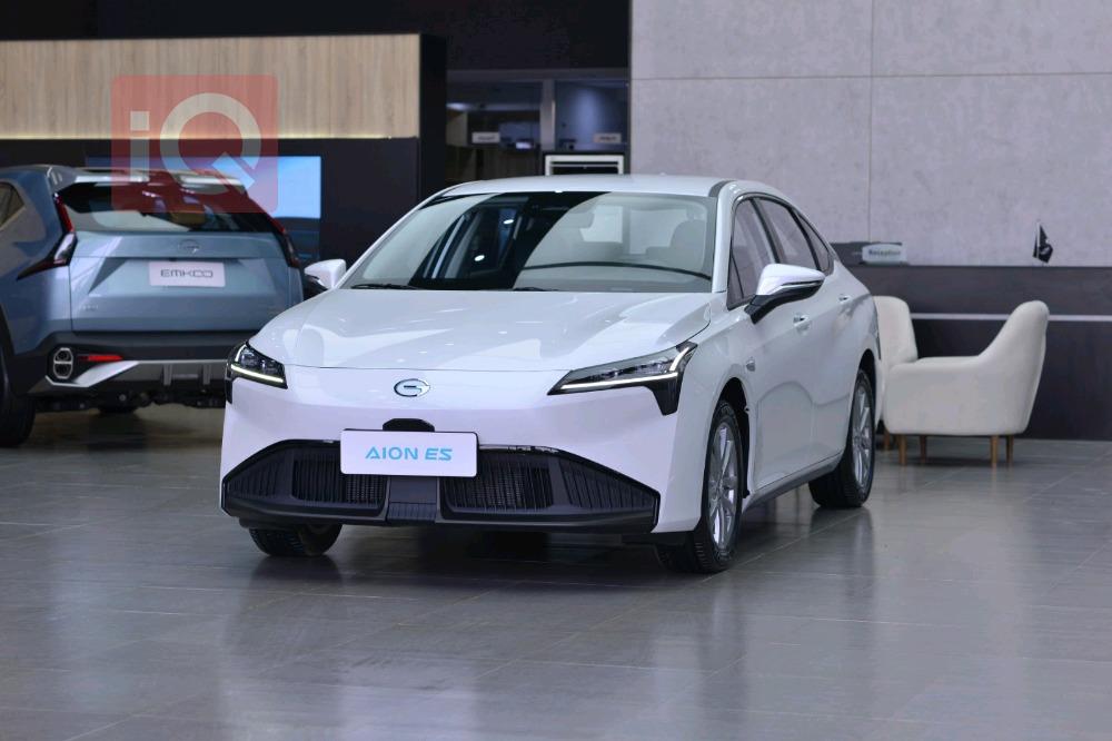 جي أي سي ايون ES